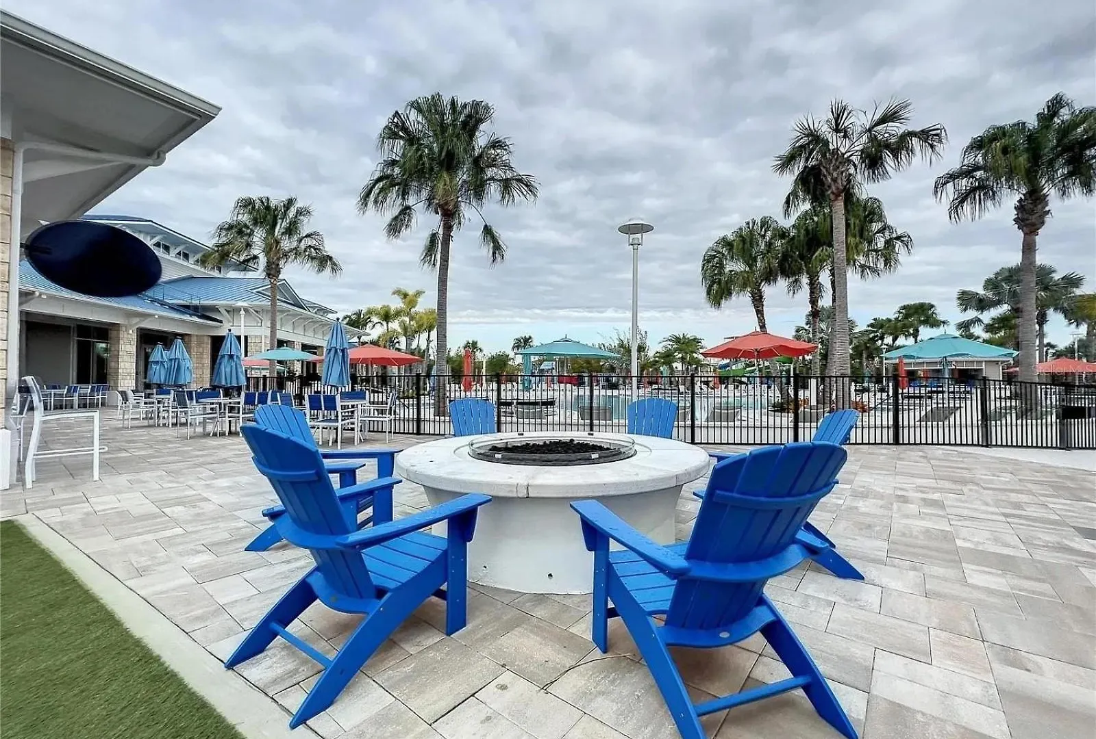 2127Lc- Windsor Island Resort Davenport